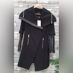 🆕Size 6 brand new wool blend Black Coat with Zipper funky Accents